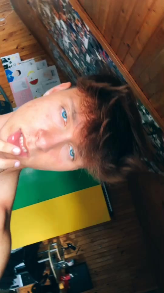 @magicznyalbercik