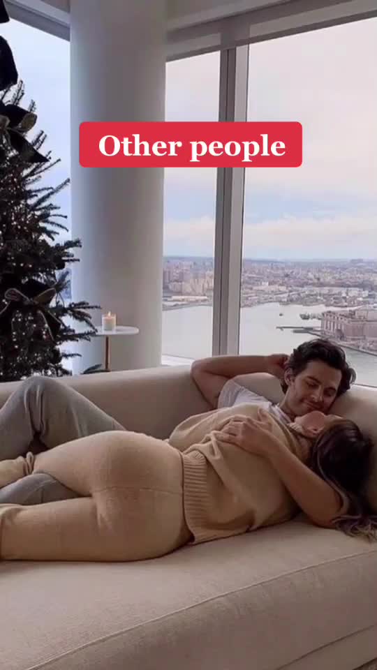 @María