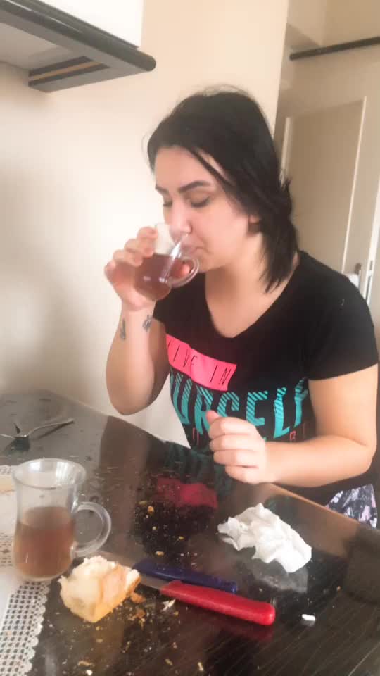 @Derenimom