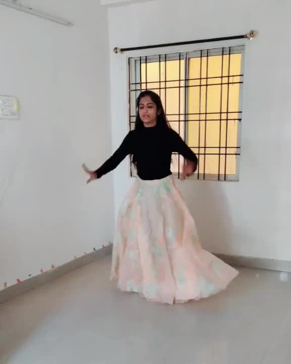 @mounika poreddy