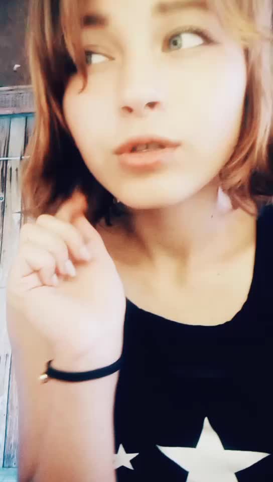 @&times;Benni&times;