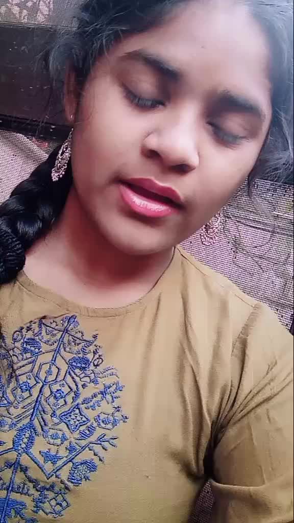 @vanshika saxena ❤️
