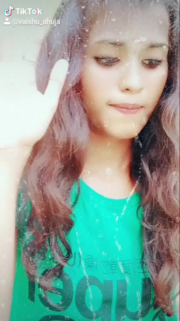 @vaish_ahujaaa