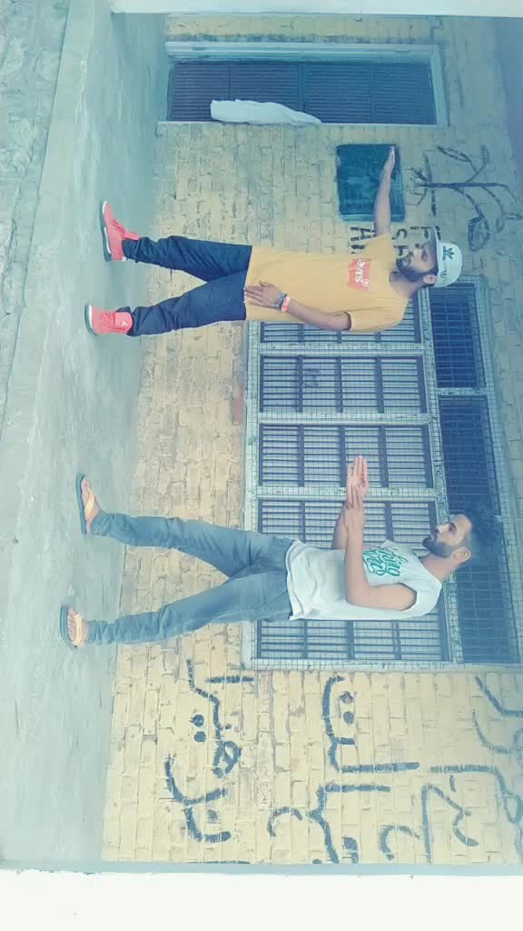 @tawqeer __bhat