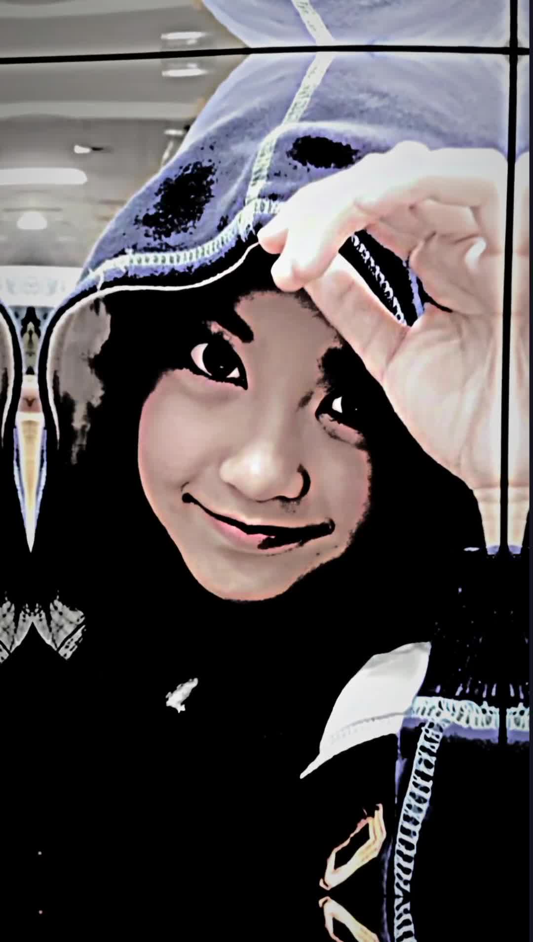 @ƒєяєℓ