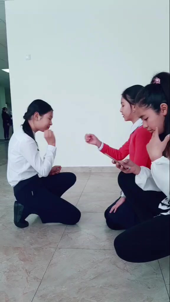 @ℚ𝕦𝕖𝕖𝕟⛓️👸