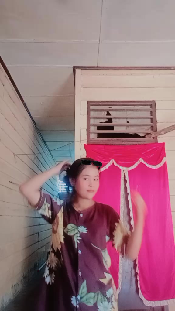 @Lyna Halawa03