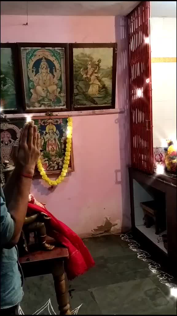 @Likhith raj 18