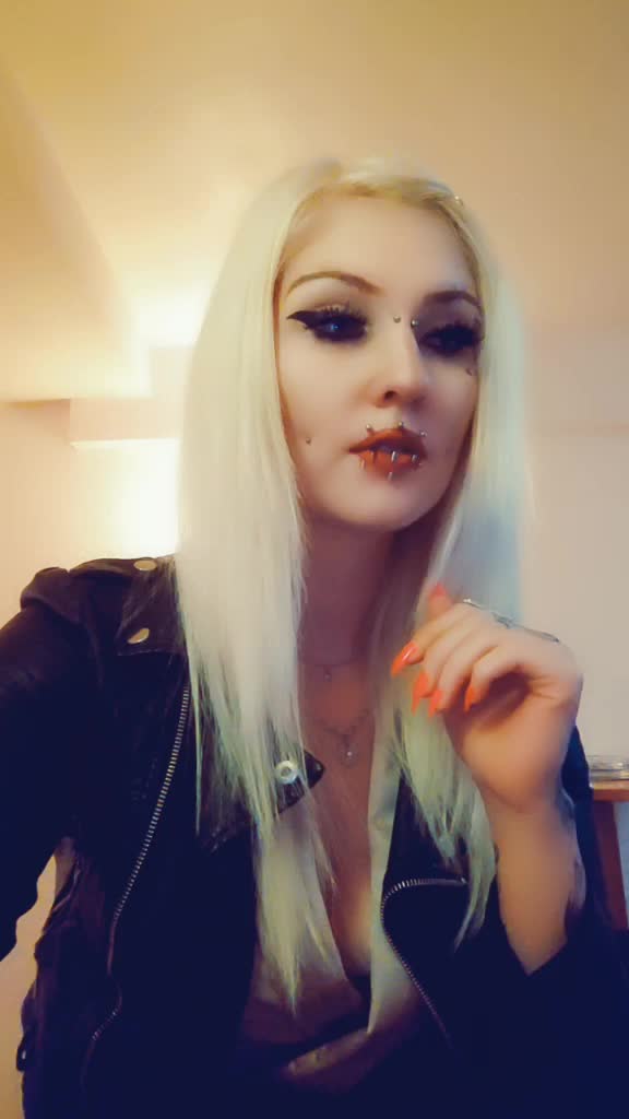 @crazy_ba_d_girl