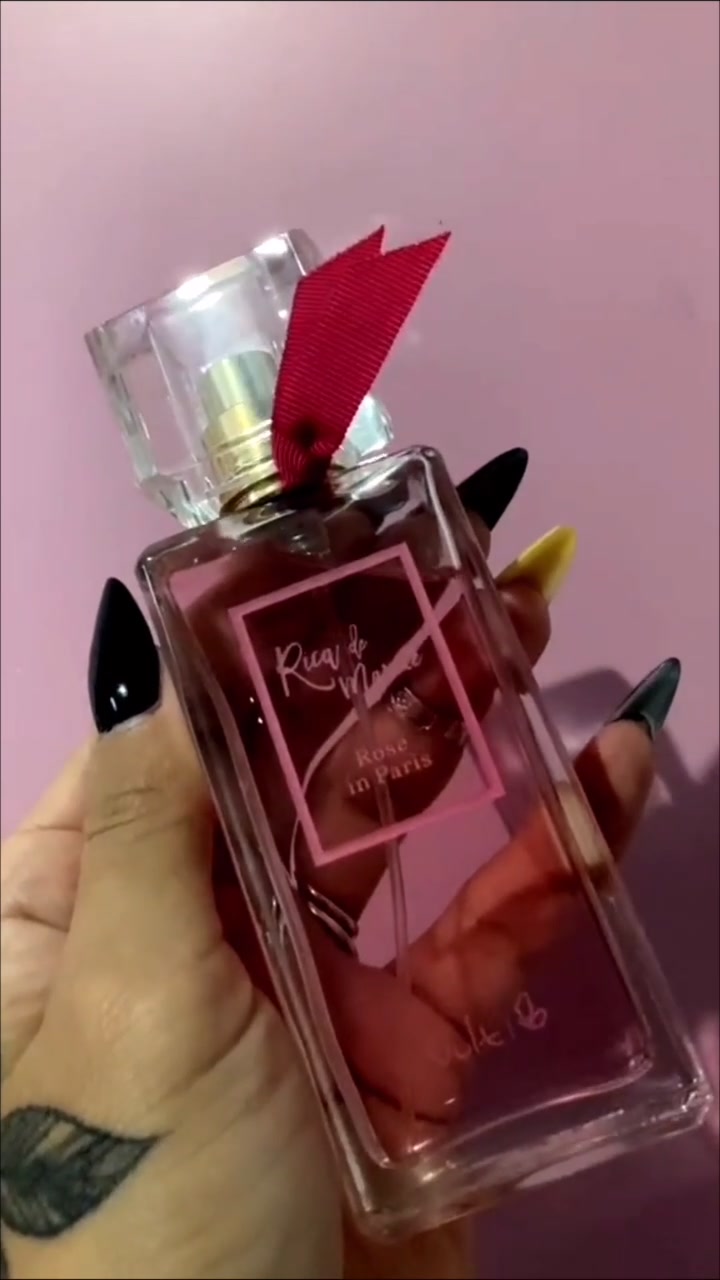 @karinasouzabeaute