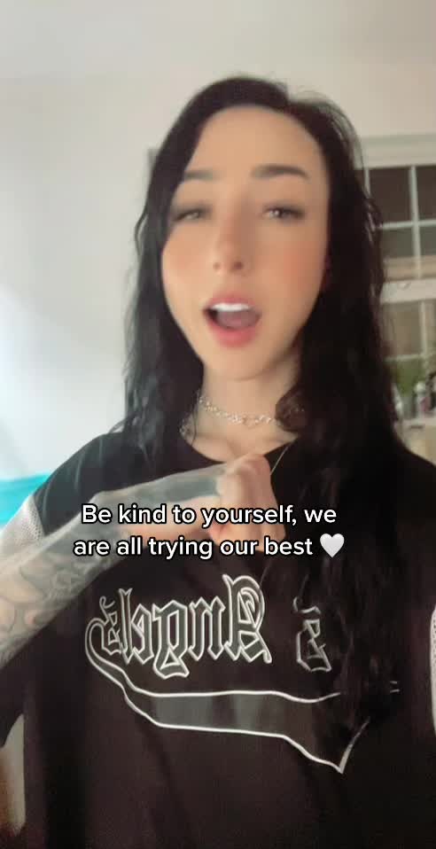 @HALLIE