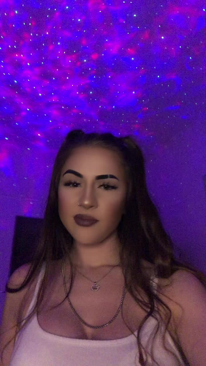 @🦋𝒮𝒾𝓈𝓈𝒾🦋