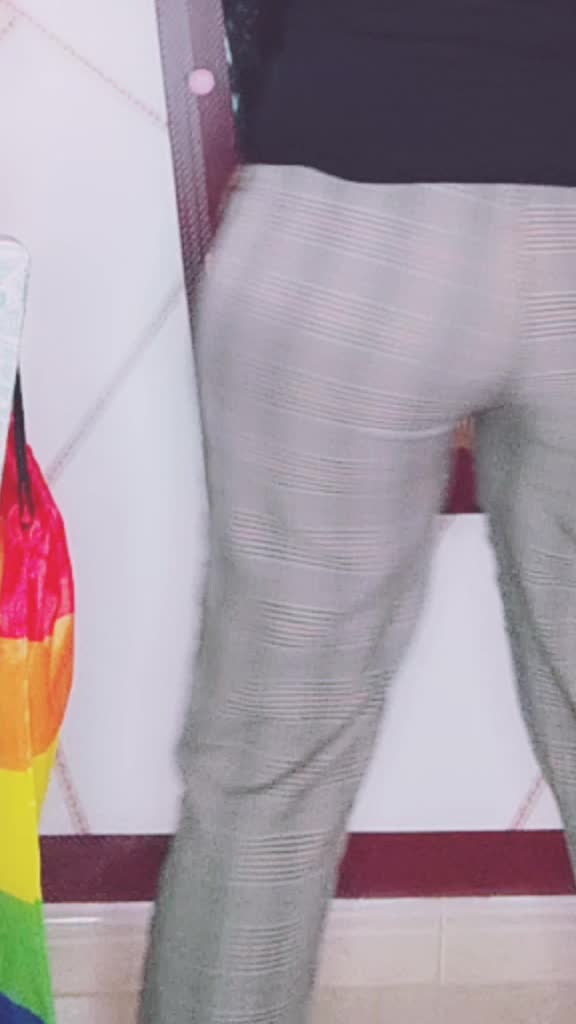 @anukyrubia🏳️&zwj;🌈🥑💙🖤&hearts;️🖤&hearts;️🖤