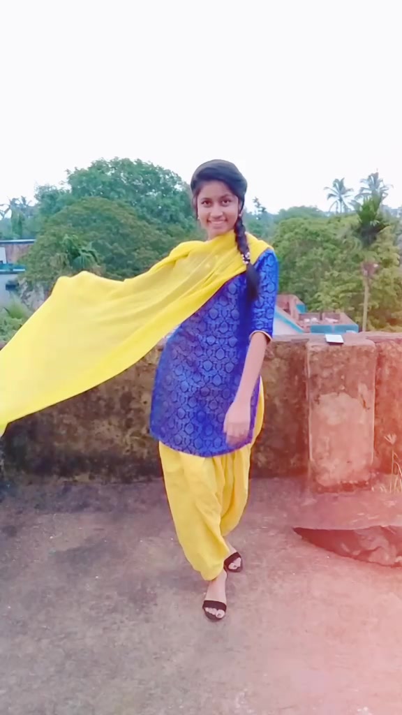 @Anu (Billi) 😻