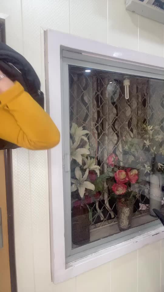 @Fukra_insaan