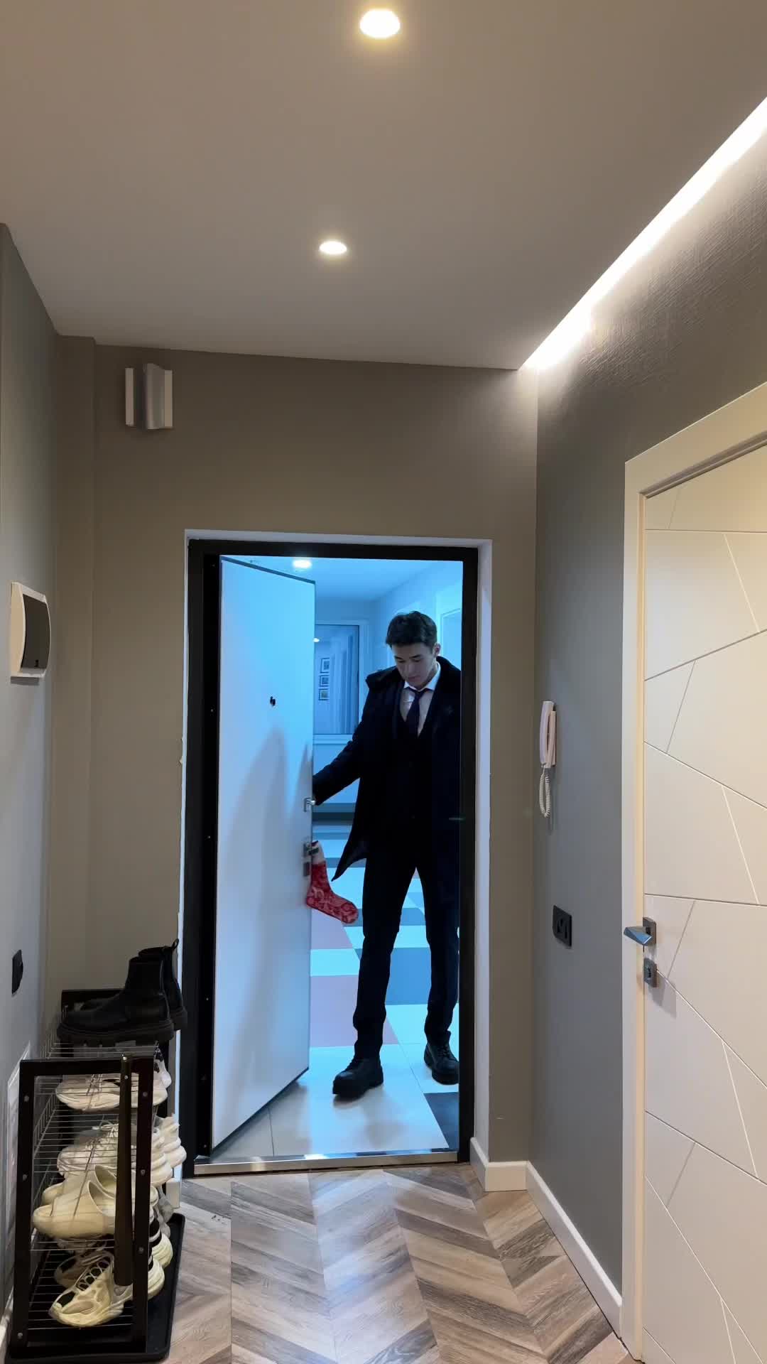@Медет