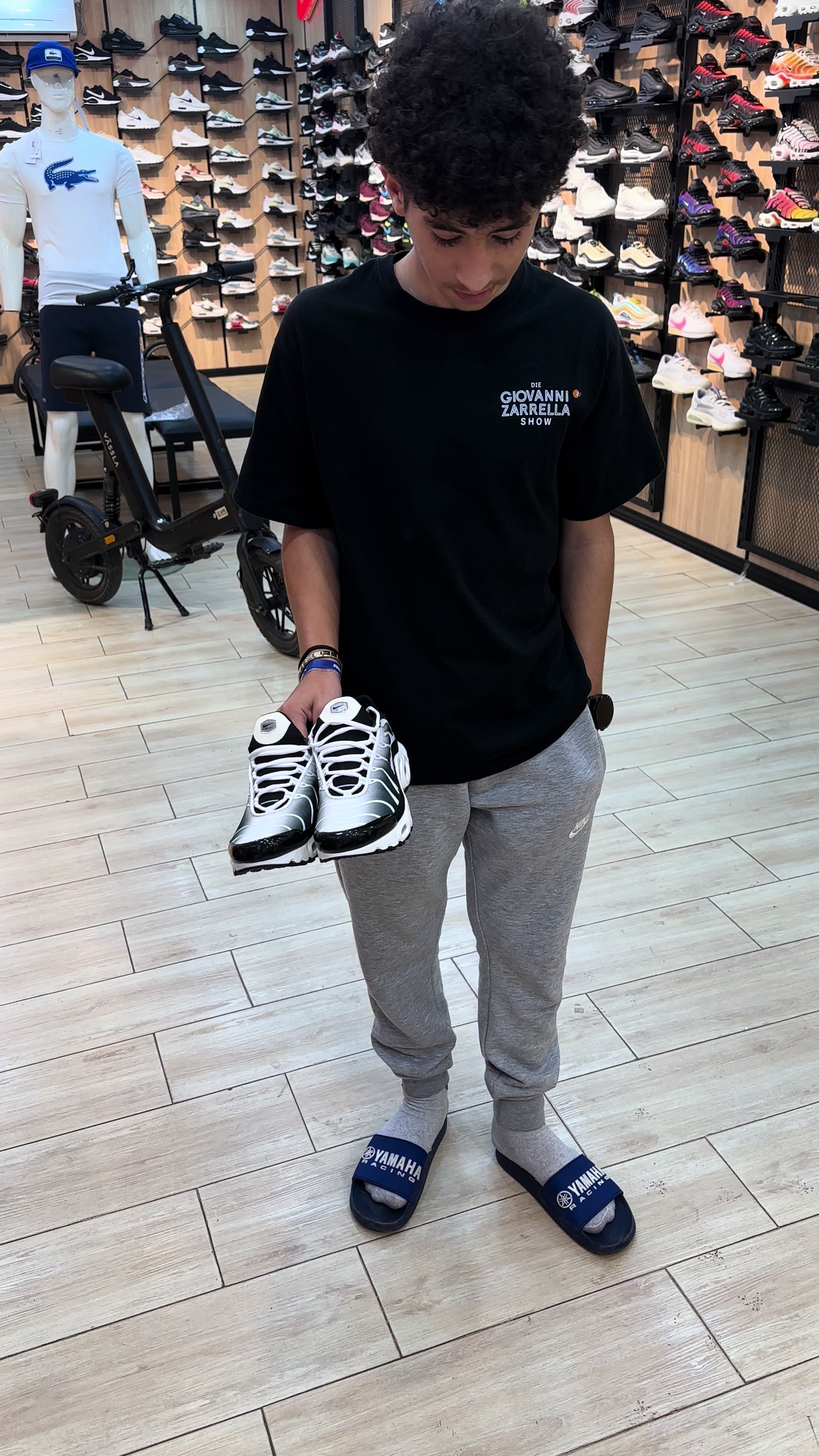 @outlet_usa