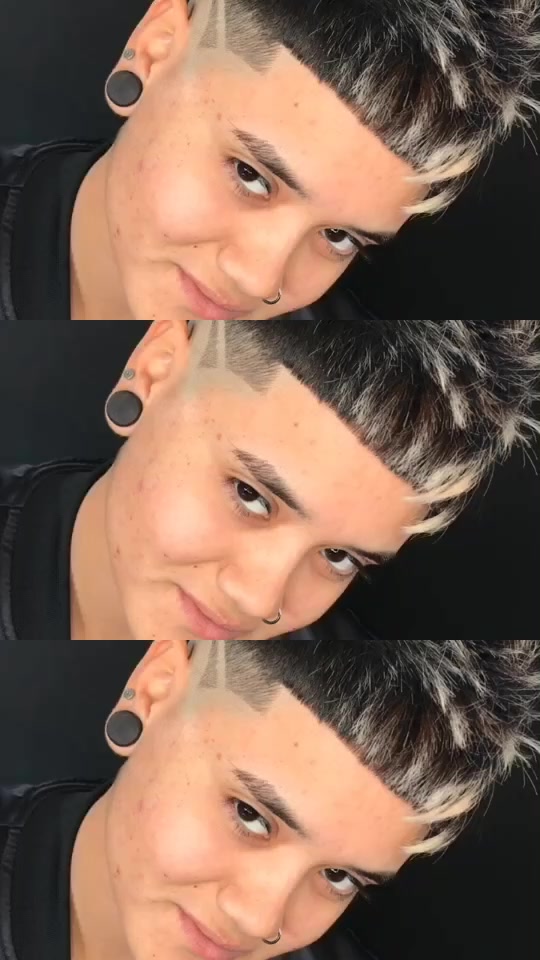 @Lizz.barber