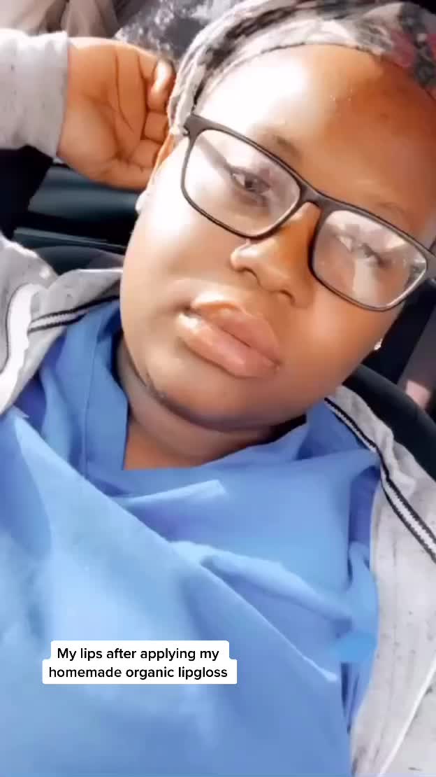 @LipglossQueen27