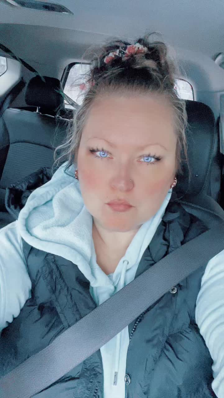 @🇨🇦 Melissa Z 🇨🇦