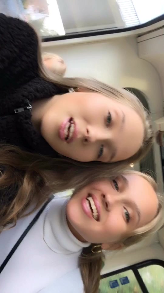 @Alina & Sabrina