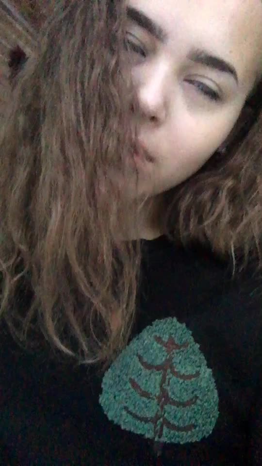 @Anya Valisevich