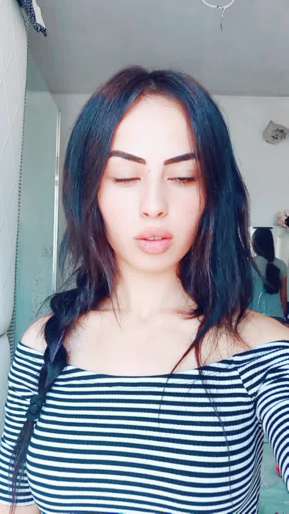@NeSLiHaN