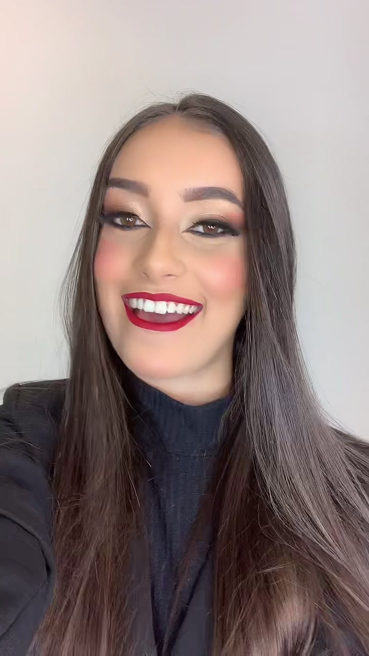 @laizqueiroz