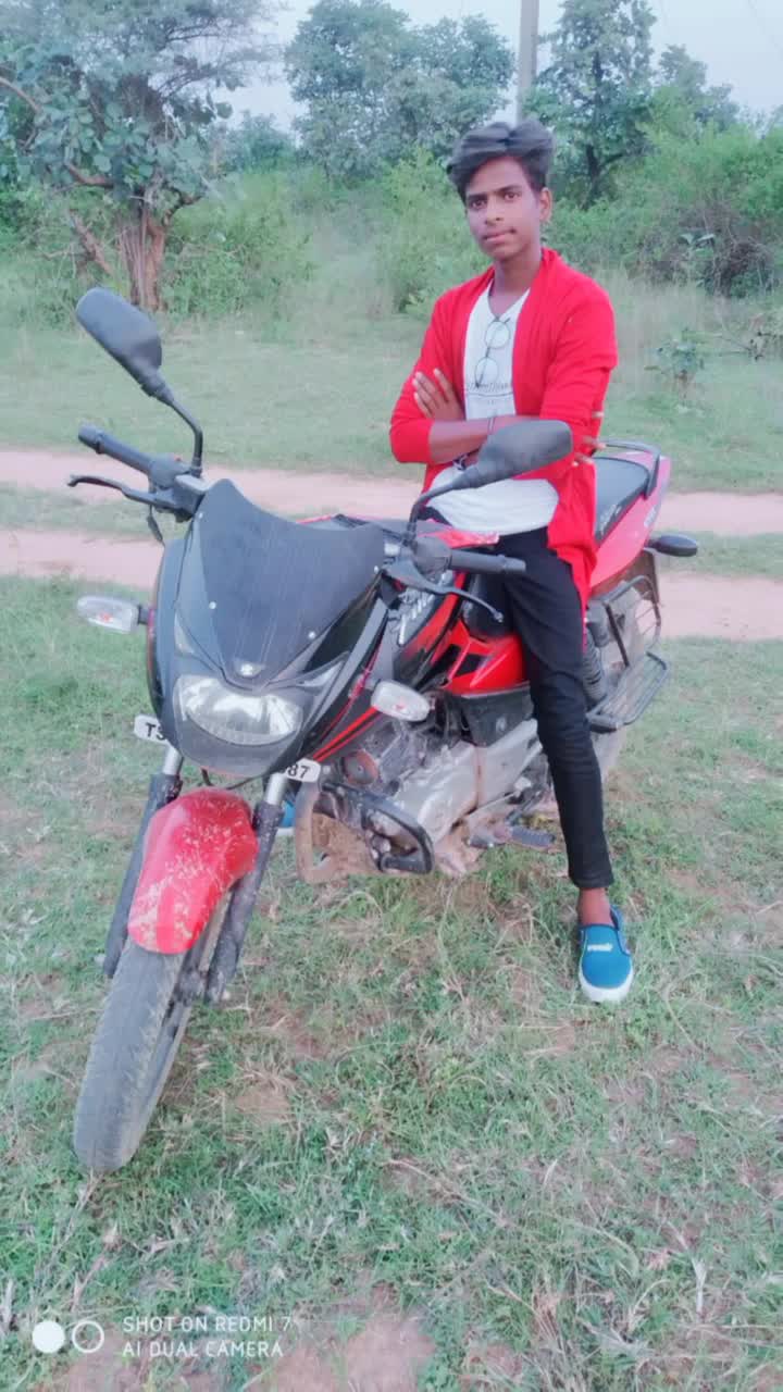 @user1368152943102
