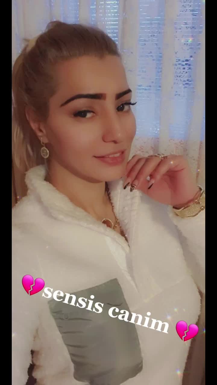 @krisikrisi635😘😘😘😘