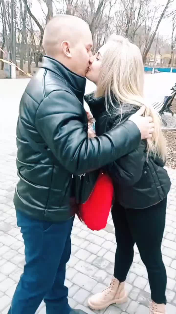 @꧁❤𝓐𝓷𝓰𝓮𝓵