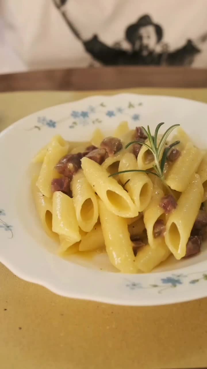 @O vicolo 'e l'aller&iacute;a