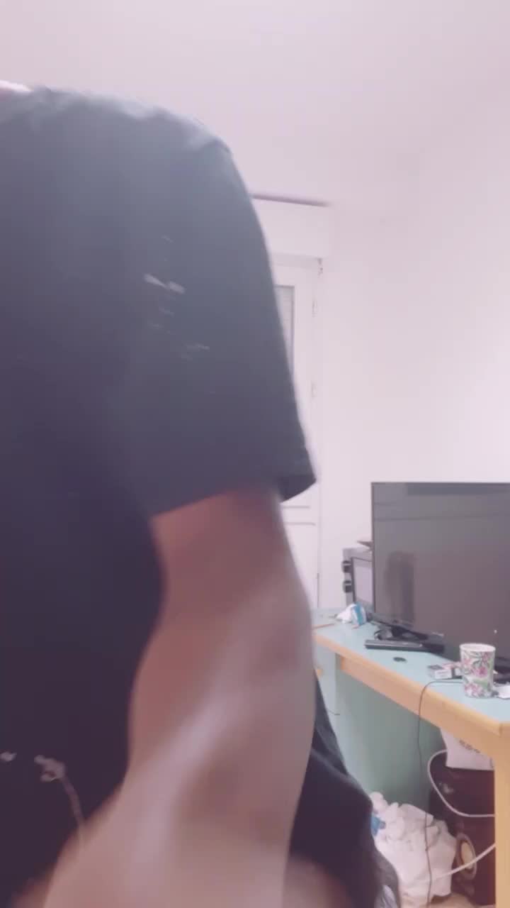 @issabarrybarry2