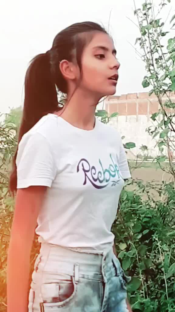 @हिमांशी कौशिक🦋