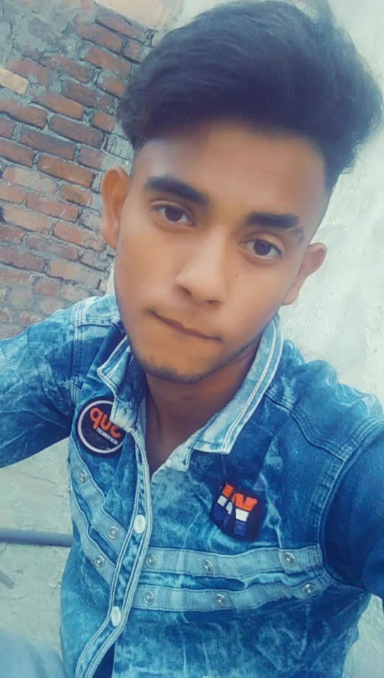 @crazy _boy😋😋