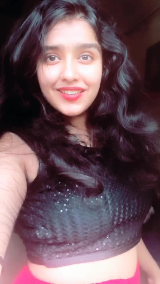 @ItsMs.Dhaduk💫