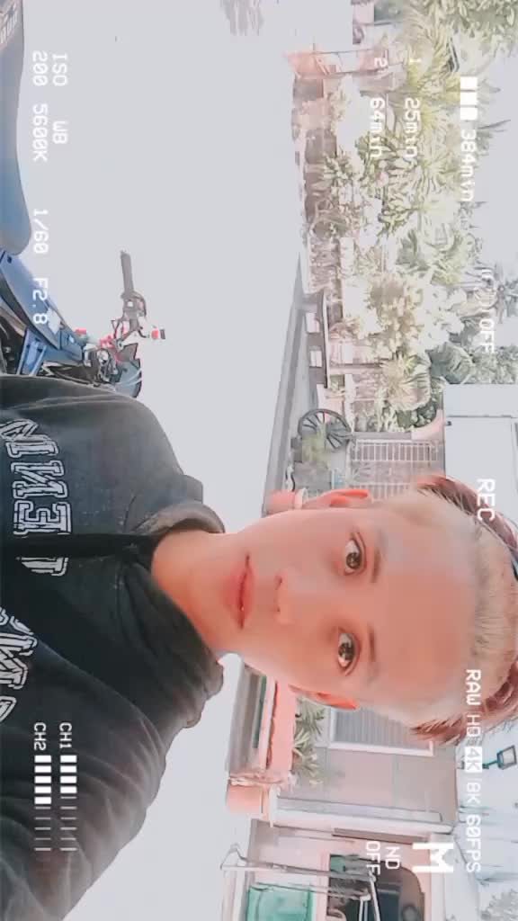 @P ai n :{
