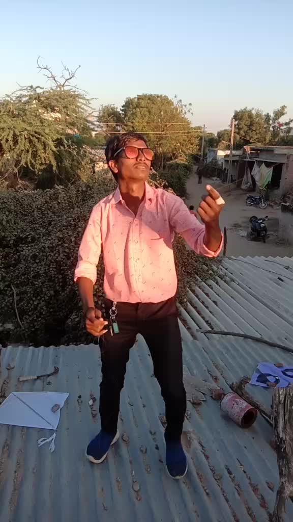@user773943566612