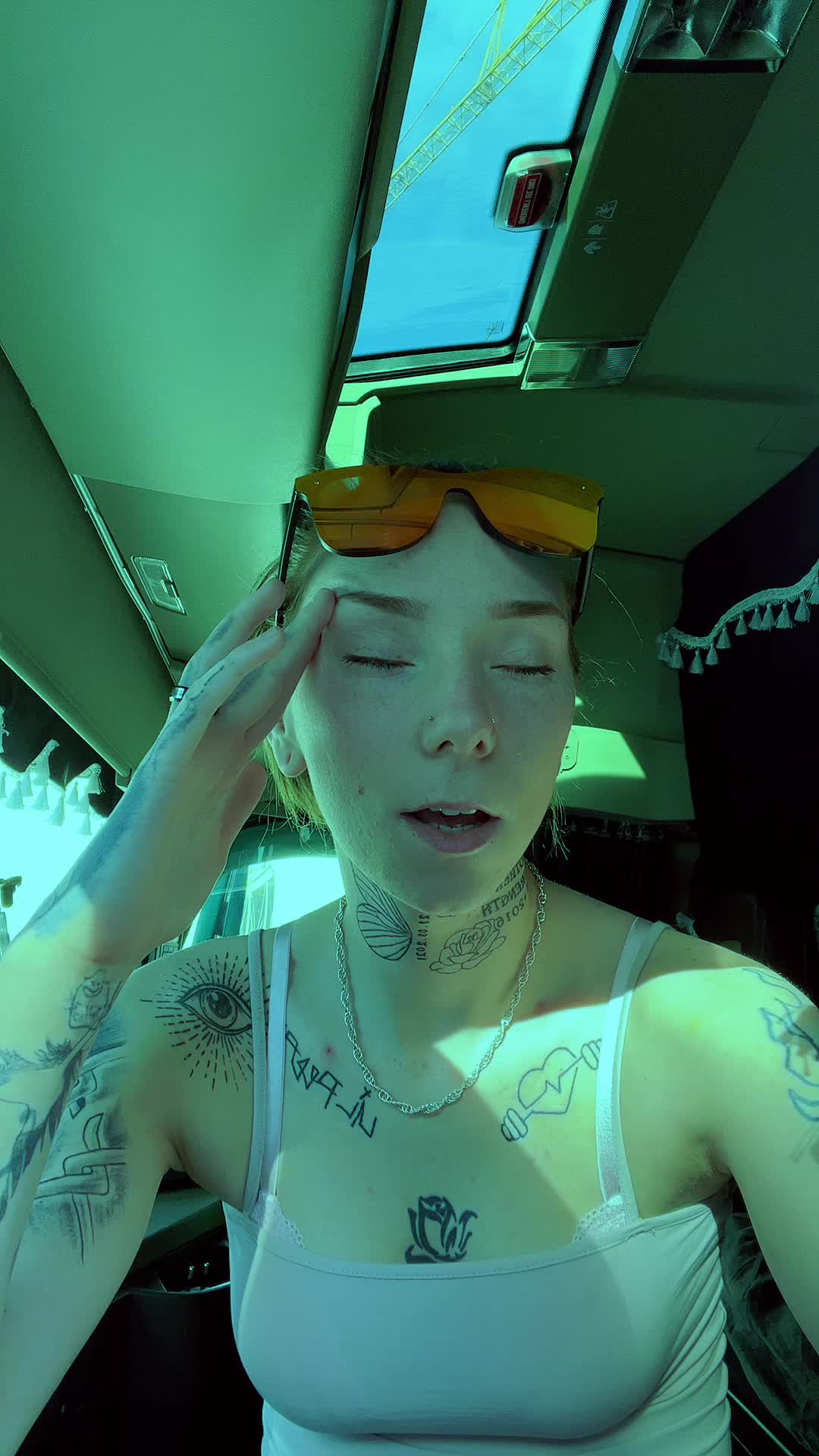 @Lizzieboss