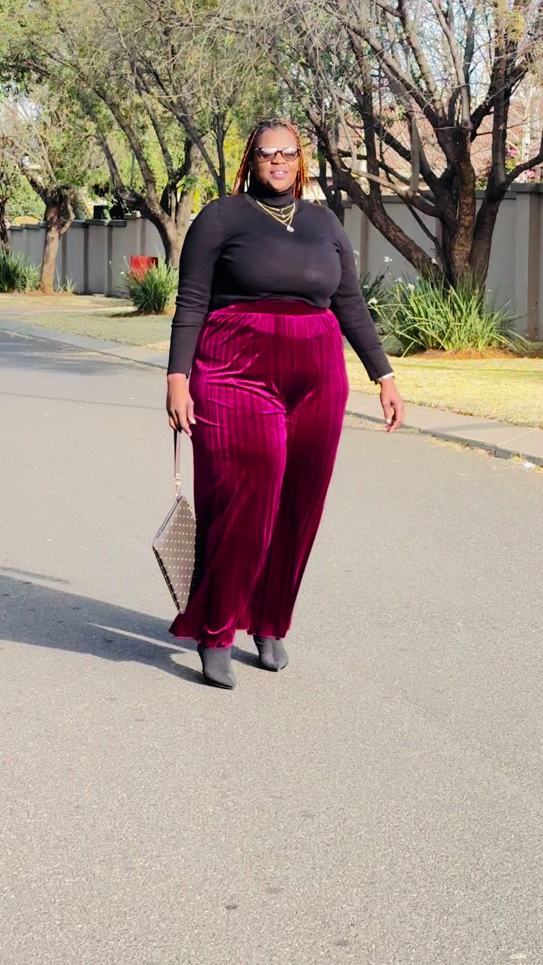 @thando