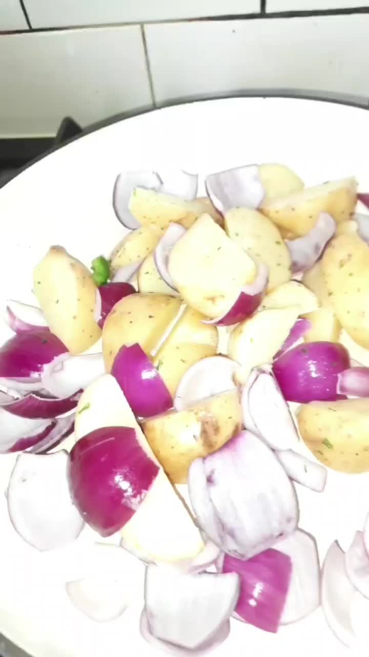 @Muj_Eats