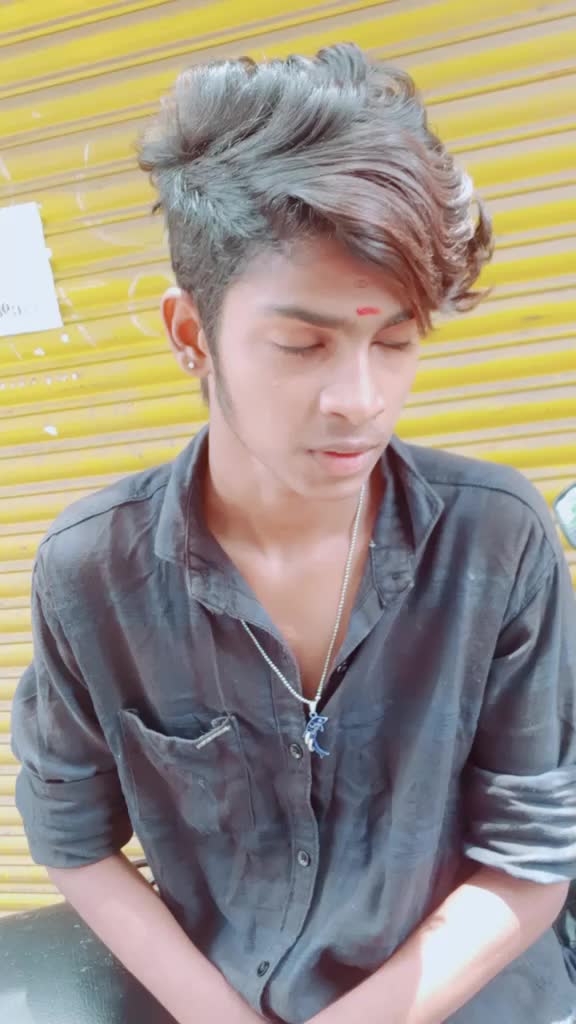 @lucky boy😘😘✌
