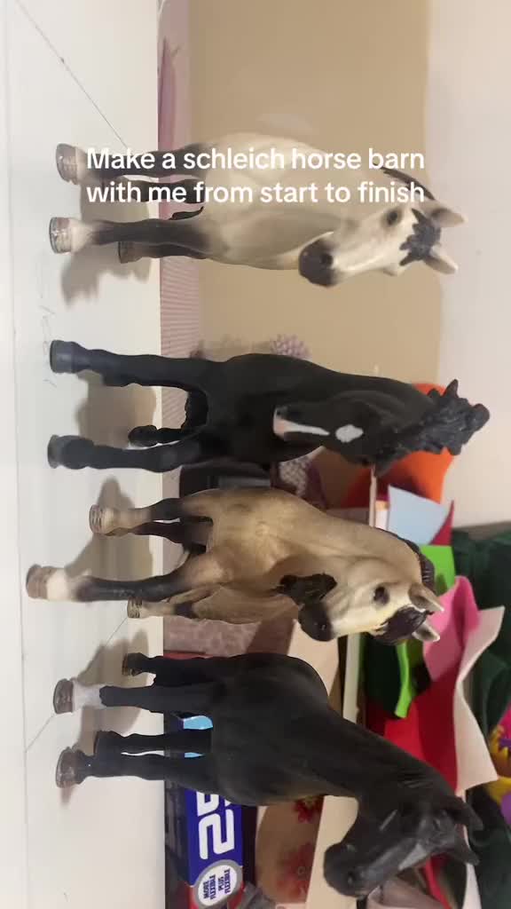 @Schleich