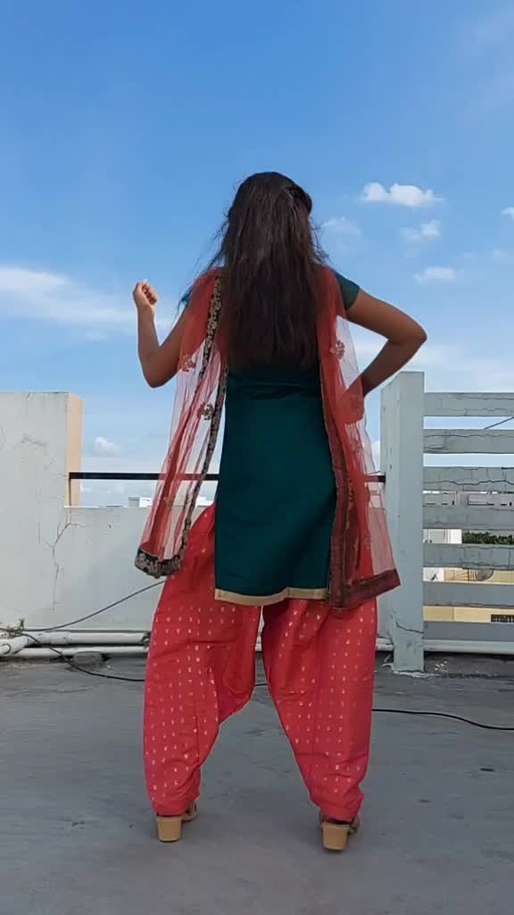 @yashika_2131