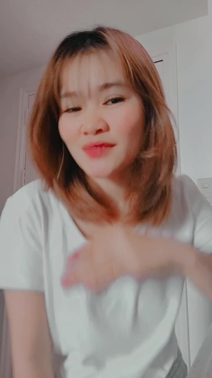 @QueenftKing💙💛