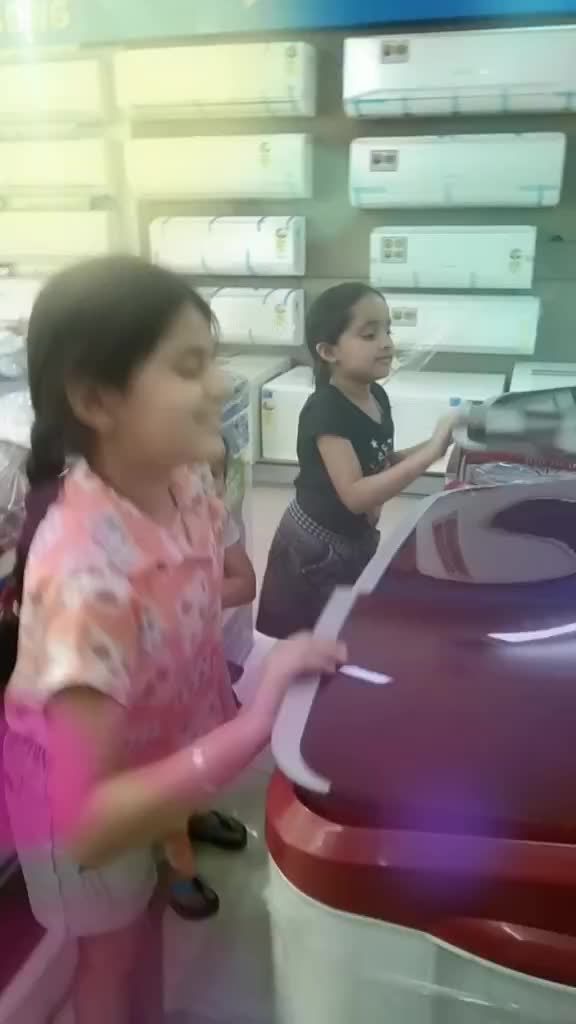 @sakshi