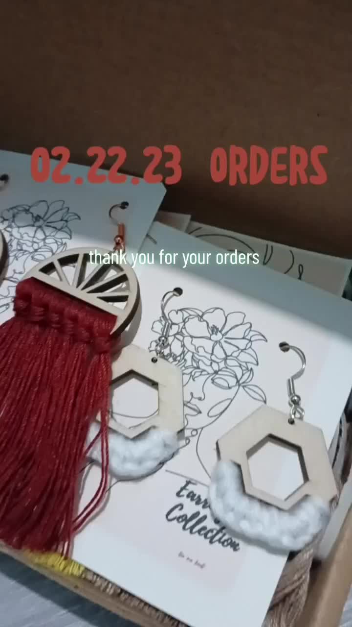 @Tie Me Knot