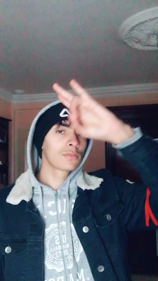@PIKATCHU🦅