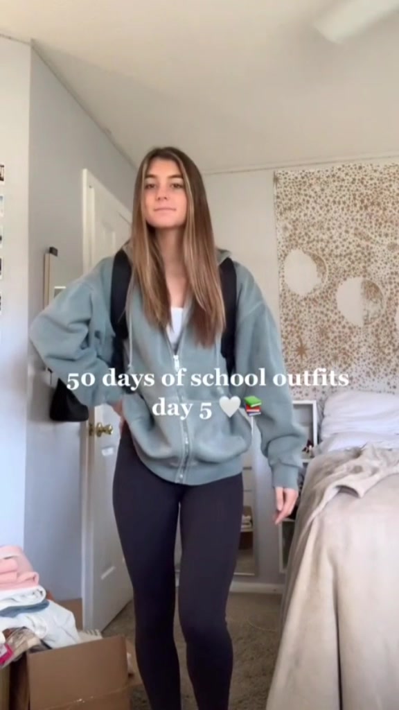 @Anny_leggss