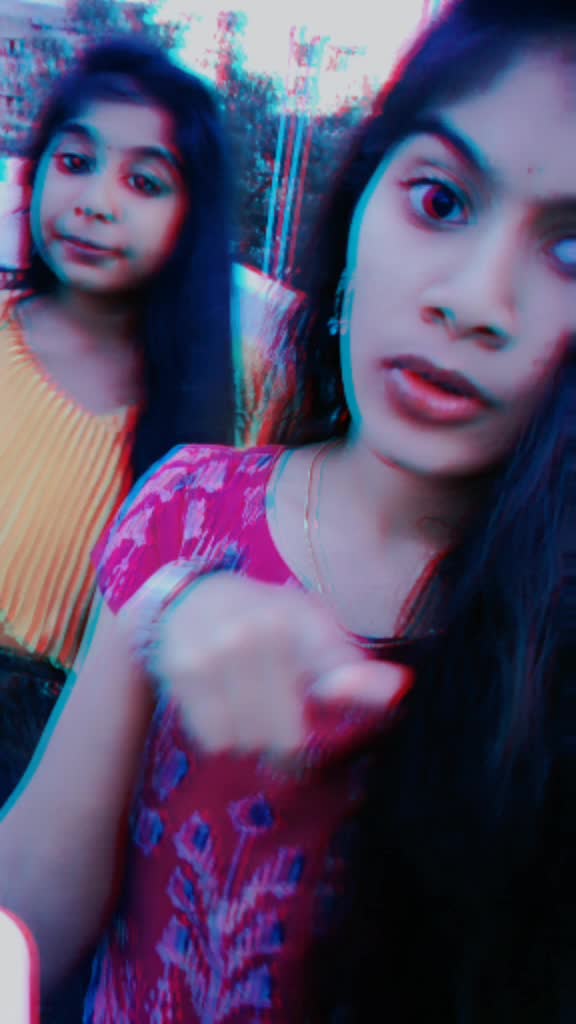 @smrithika-venni❤🖤